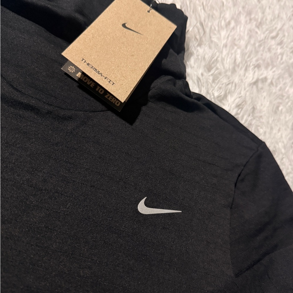Nike Charcoal Long Sleeve Top. Nike Black Turtleneck Top. Therma-Fit.